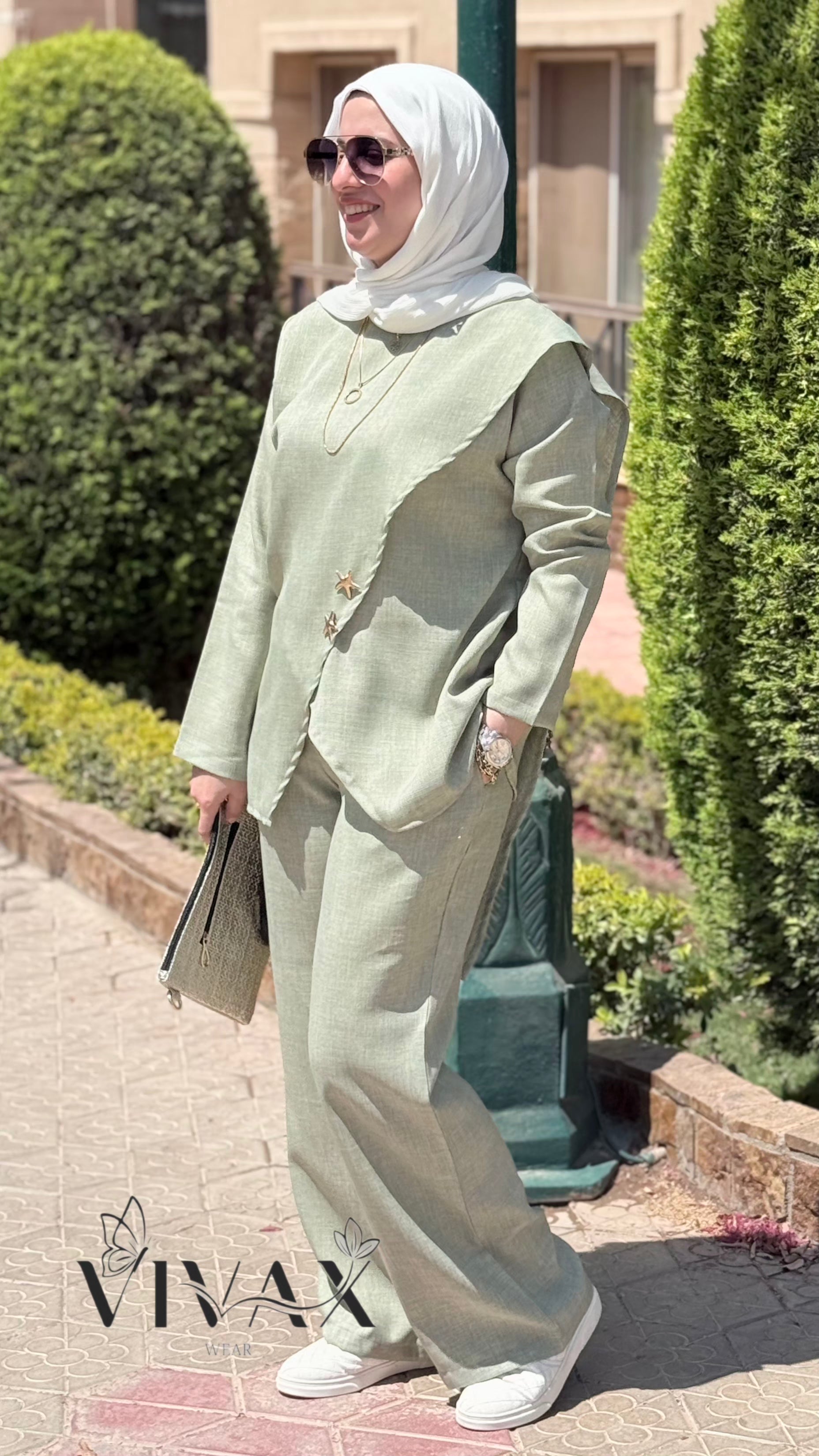 "MENT ( نسيم )" Suit