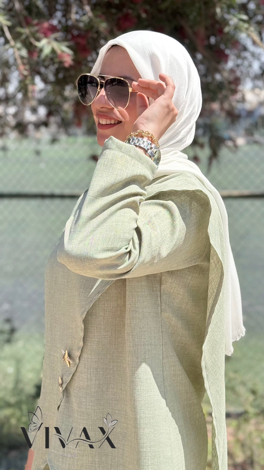 "MENT ( نسيم )" Suit