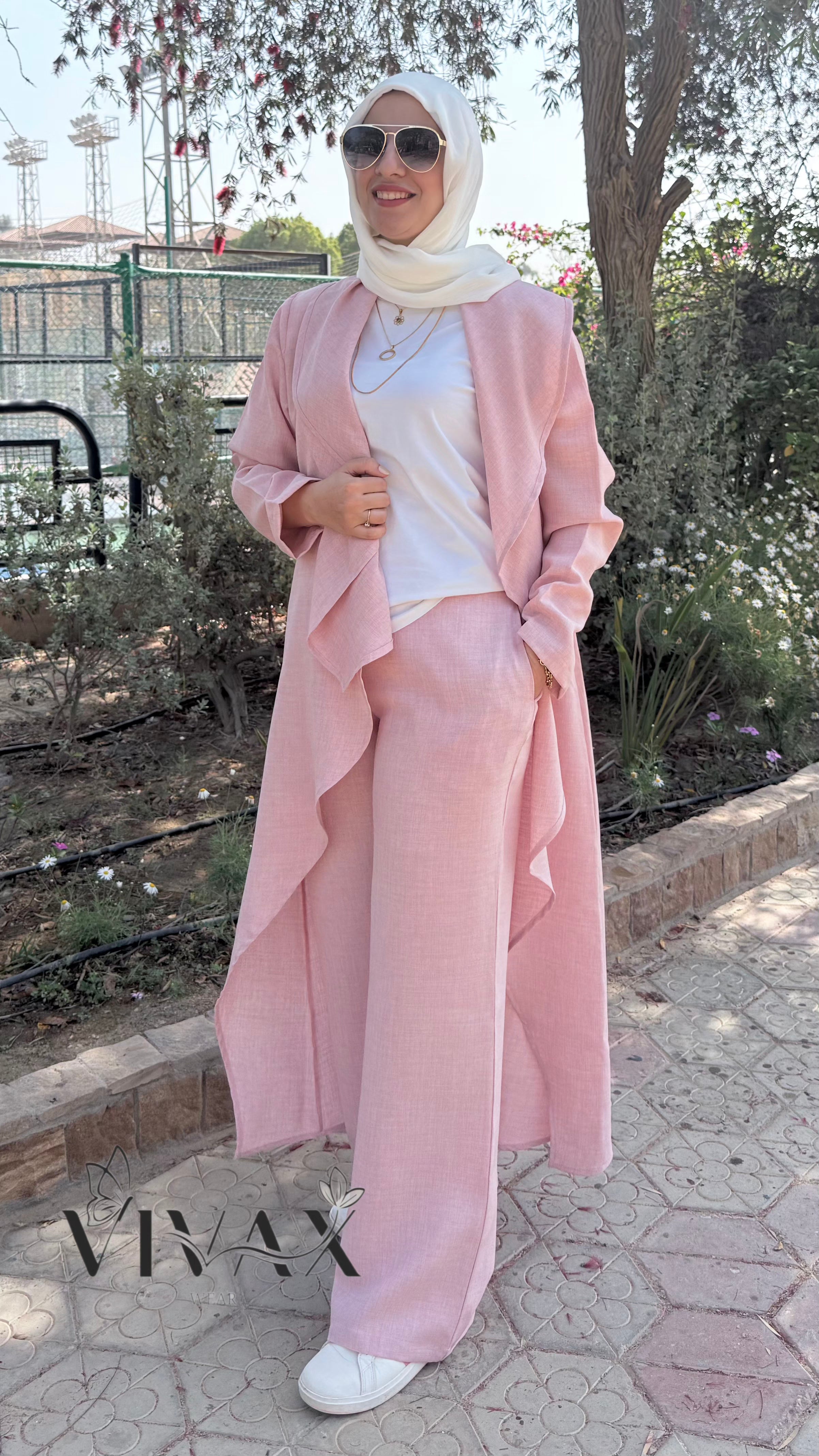 "MIRA (ميرا)" Suit