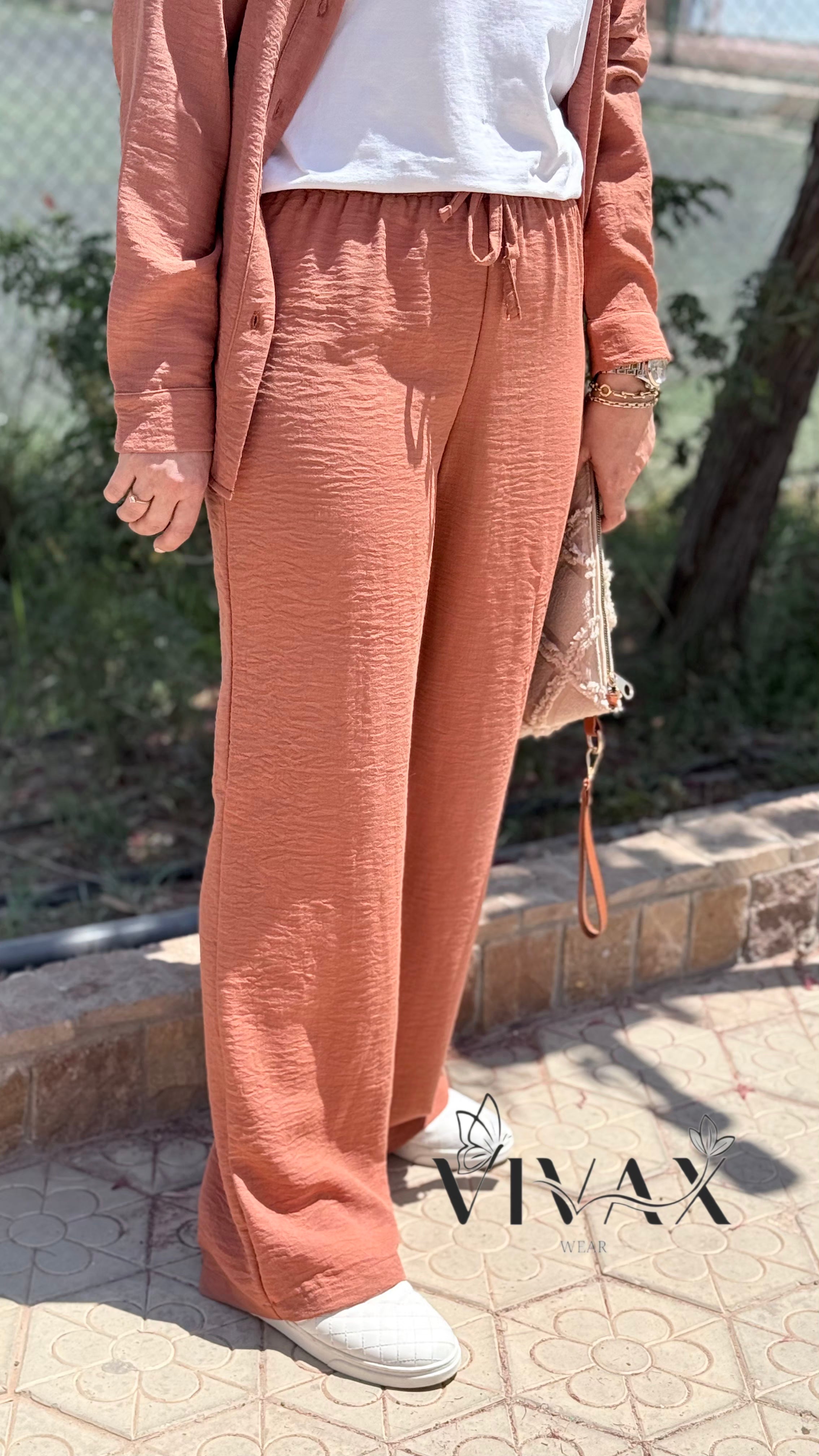 "RAHA ( راحة )" Suit
